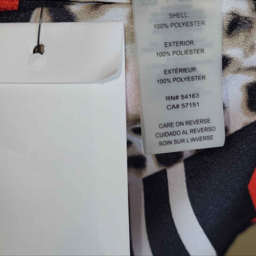 Calvin Klein Leopard‎ Abstract Button Front Top - Picture 4 of 4